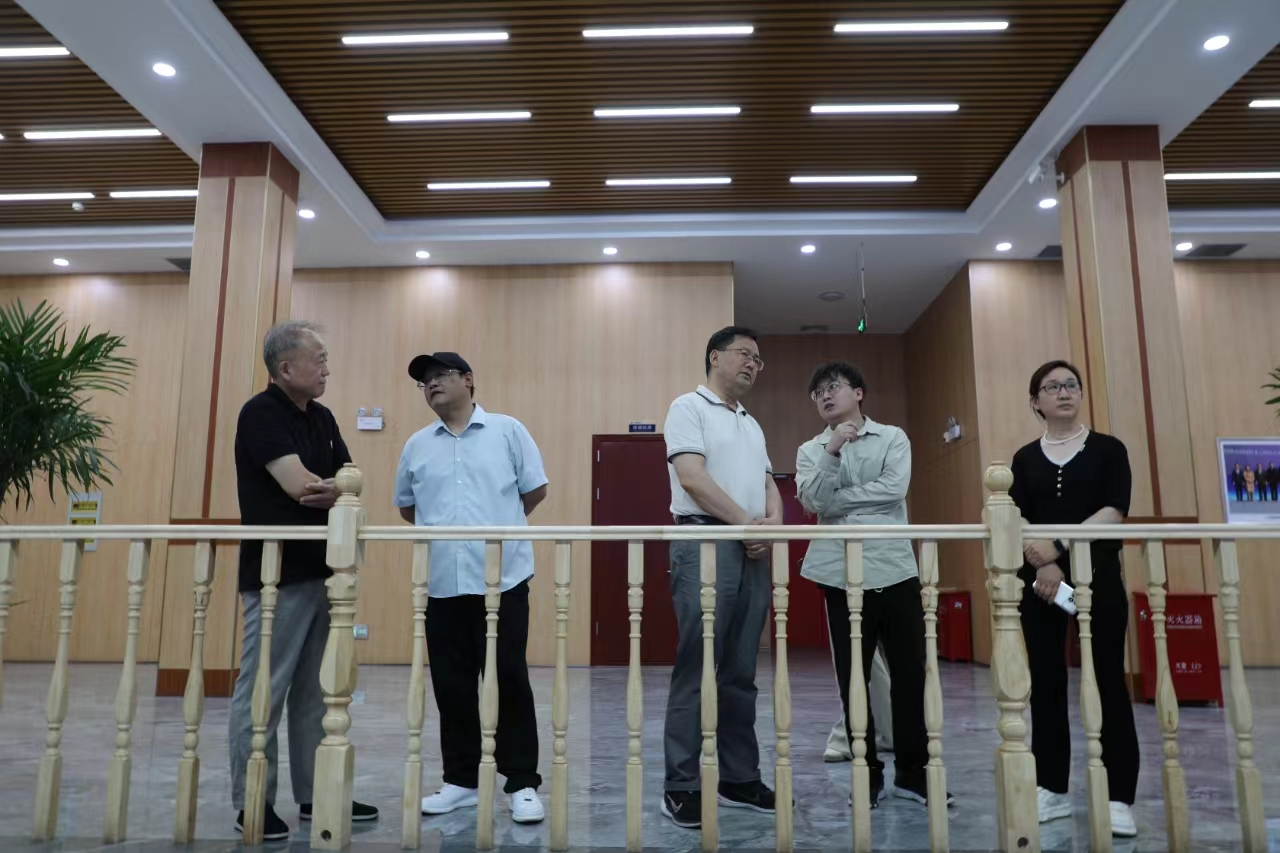 ���Ų���ҵ���������˾ԭѲ��Ա���Ƚ�������ѧԺ�ܲ��İ������������һ�е�AG���μ����߷�